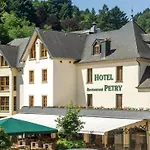 Hotel Logis Hotel-restaurant Petry 3*