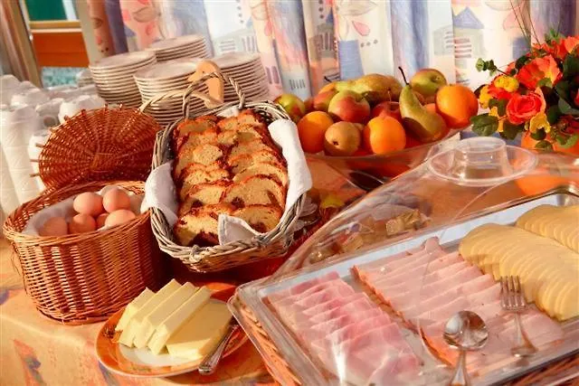 Logis Hotel-restaurant Petry Ξενοδοχείο