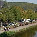 Logis Hotel-restaurant Petry Hotel 3*