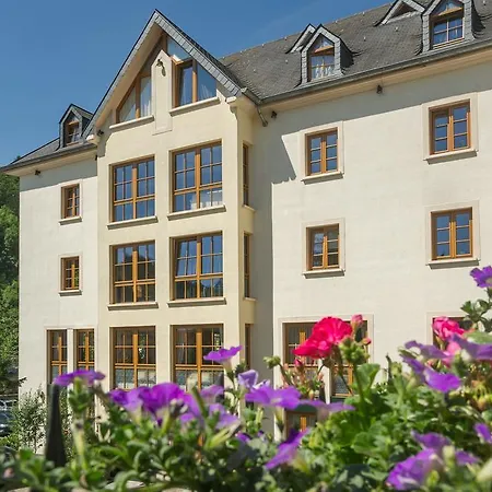 Отель Logis Hotel-restaurant Petry Вианден