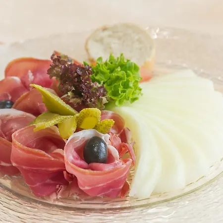 Logis Hotel-restaurant Petry Hotel Vianden