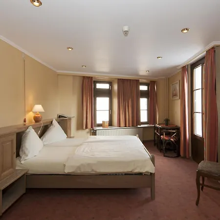 Logis Hotel-restaurant Petry 3* 비안덴