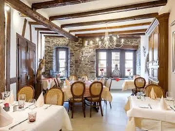 Logis Hotel-restaurant Petry Отель Вианден