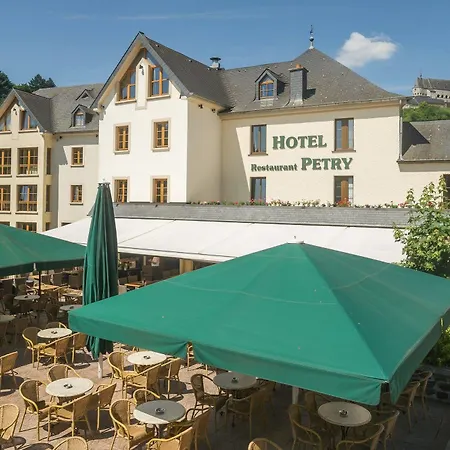Logis Hotel-restaurant Petry 3*