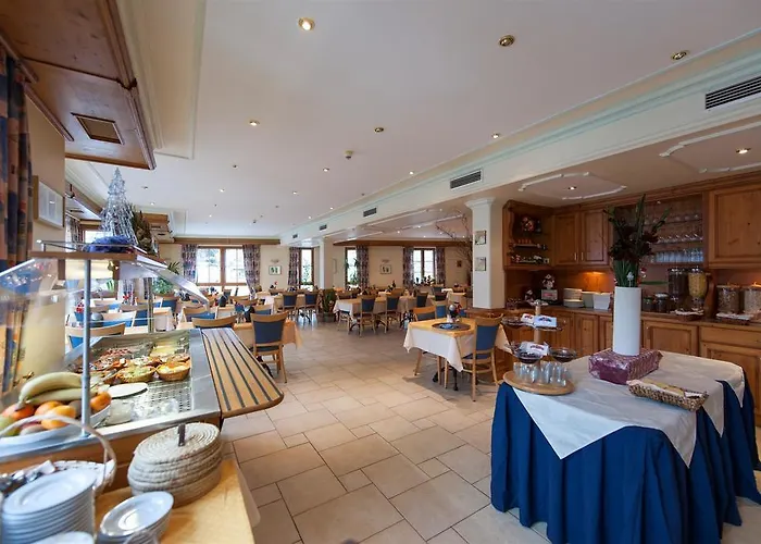 Otel Logis Hotel-restaurant Petry 3*