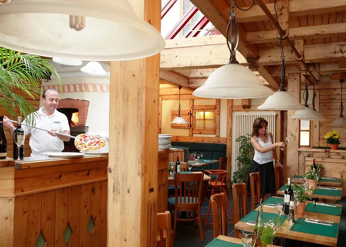 Otel Logis Hotel-restaurant Petry Vianden